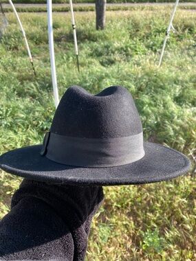 POL Black Wool Hat with Inner Label
